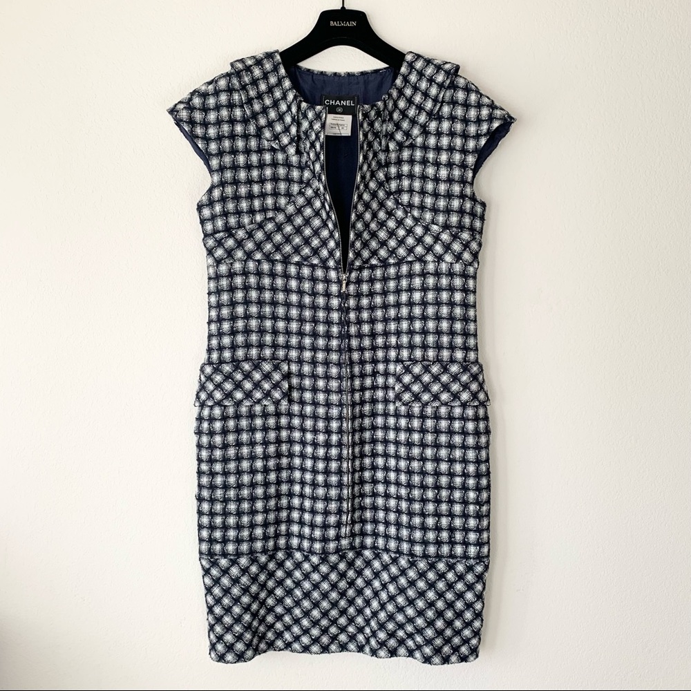 Chanel tweed CC zipper dress - Picture 4 of 16
